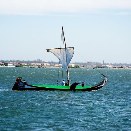 Sailing Apartment Авейру Экстерьер фото